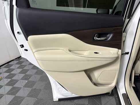 Used 2019 Nissan Murano Platinum image 20