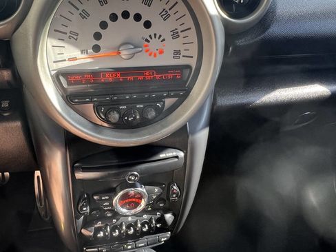 Used 2011 MINI Cooper Countryman S image 11