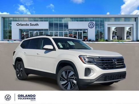 New 2026 Volkswagen Atlas SE FWD image 1