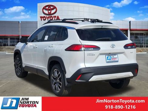 New 2026 Toyota Corolla Cross XLE image 5