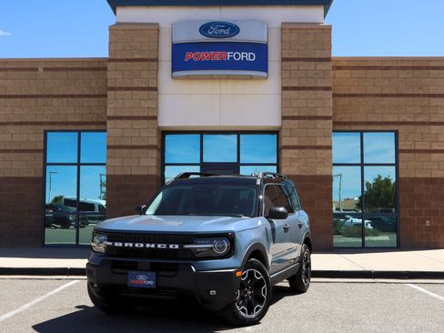 New 2026 Ford Bronco Sport Outer Banks AWD/4WD image 2