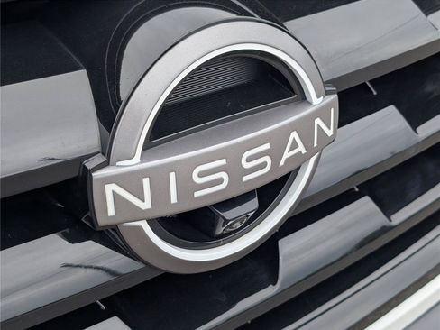 Used 2024 Nissan Armada SL w/ Midnight Edition Package RWD image 5