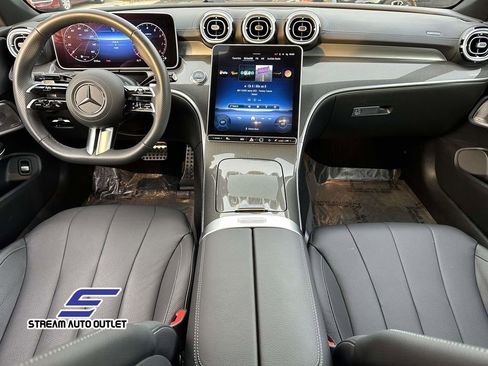 Used 2024 Mercedes-Benz CLE 450 4MATIC Coupe image 13