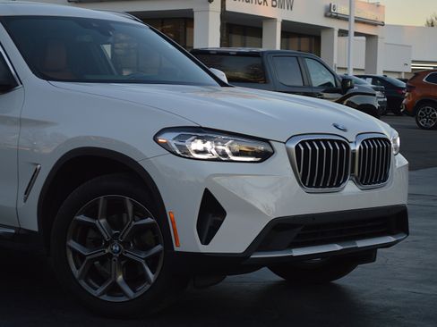 Used 2022 BMW X3 xDrive30i w/ Premium Package 2 (ZPA) image 2
