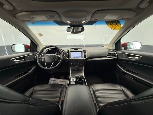 Used 2020 Ford Edge SEL w/ Convenience Package image 3