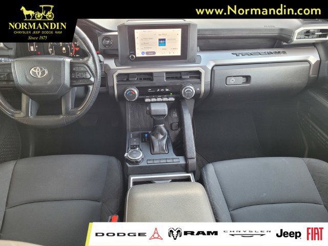 Used 2025 Toyota Tacoma SR5 AWD/4WD image 6