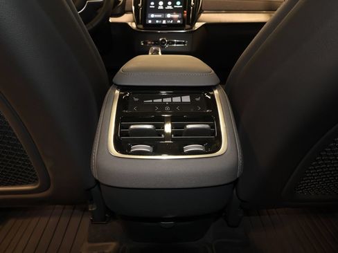 Used 2026 Volvo XC90 B6 Ultra w/ Lounge Package AWD/4WD image 30