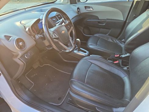 Used 2014 Chevrolet Sonic LTZ image 11