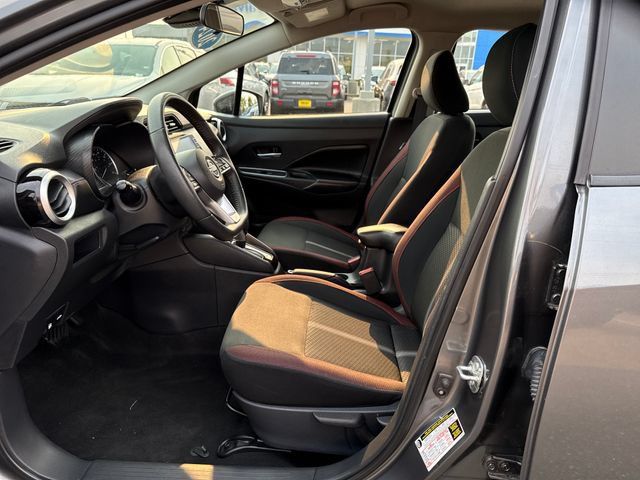 Used 2024 Nissan Versa SR FWD image 15