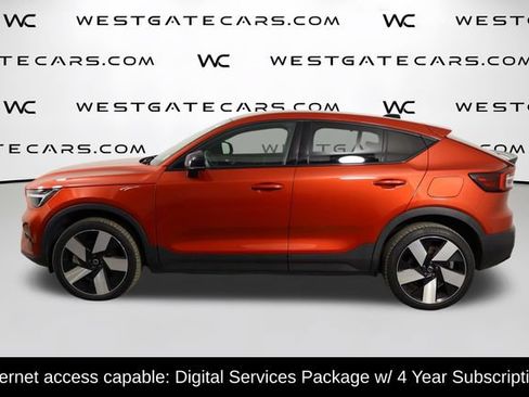 Used 2023 Volvo C40 P8 Recharge Plus w/ Protection Package Premier AWD/4WD image 5