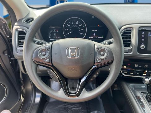Used 2022 Honda HR-V EX image 16