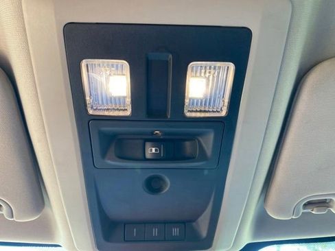 Used 2017 RAM 1500 Sport w/ Convenience Group AWD/4WD image 18
