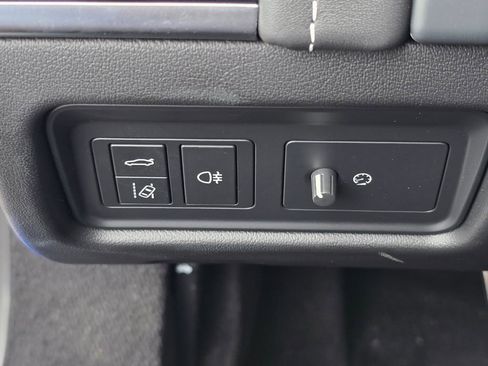 Used 2023 Jaguar F-TYPE Coupe image 17