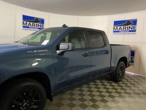 Used 2024 Chevrolet Silverado 1500 Custom image 6