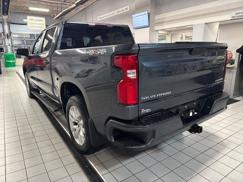 Used 2019 Chevrolet Silverado 1500 Custom w/ Custom Value Package image 5