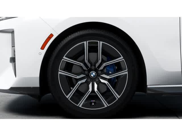 New 2027 BMW 740i w/ M Sport Package RWD image 7