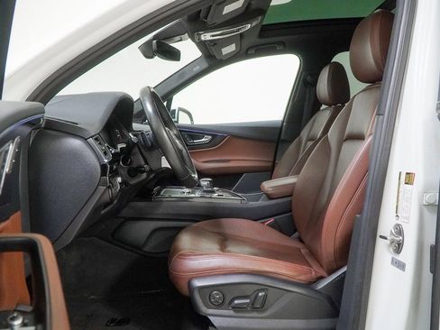 Used 2018 Audi Q7 3.0T Prestige w/ Prestige Package image 23
