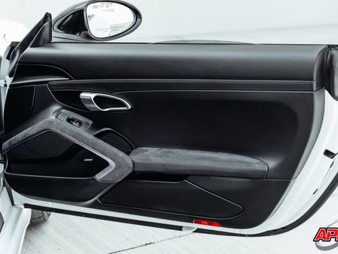 Used 2018 Porsche 718 Cayman GTS RWD image 67