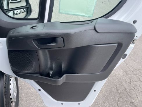 Used 2024 RAM ProMaster 2500 image 20
