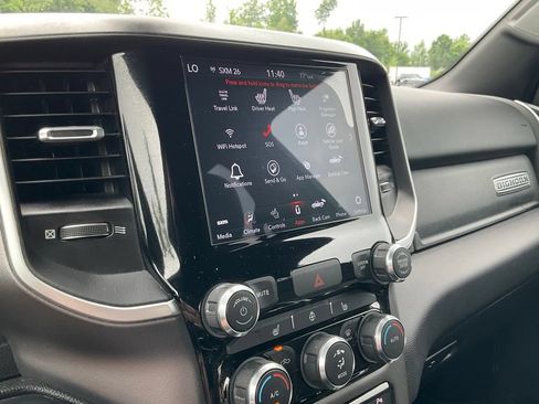 Used 2020 RAM 1500 Big Horn AWD/4WD image 3