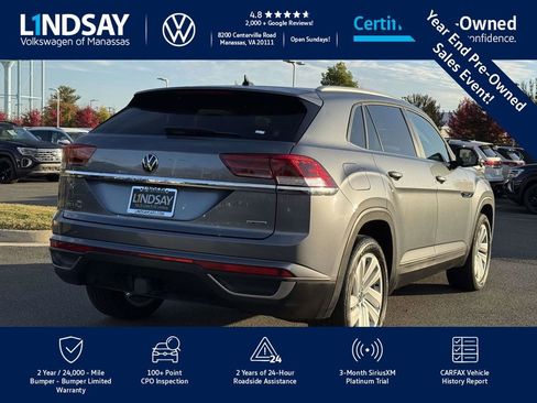 Certified 2022 Volkswagen Atlas Cross Sport SE image 3
