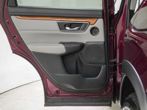 Used 2019 Honda CR-V Touring image 38