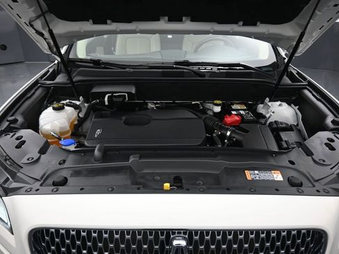 Used 2020 Lincoln Nautilus Reserve w/ Equipment Group 201A image 57