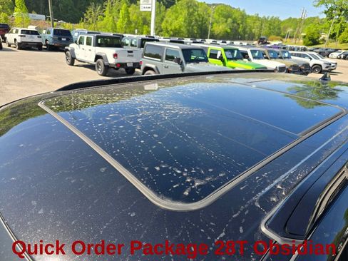 Used 2024 Jeep Grand Wagoneer Series II w/ Quick Order Packagew 28T AWD/4WD image 20