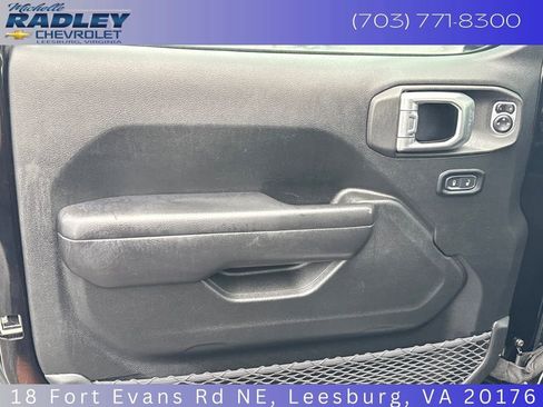 Used 2020 Jeep Gladiator Rubicon w/ Dual Top Group image 16