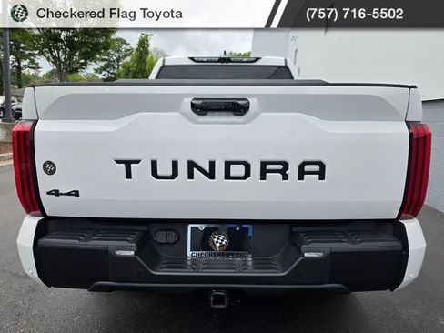 Used 2024 Toyota Tundra Limited AWD/4WD image 4