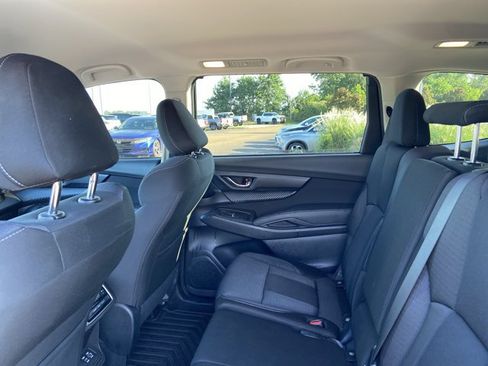 Used 2023 Subaru Ascent Premium w/ Convenience Package AWD/4WD image 17
