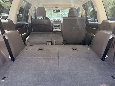 Used 2015 Lexus GX 460 w/ Premium Package AWD/4WD image 22