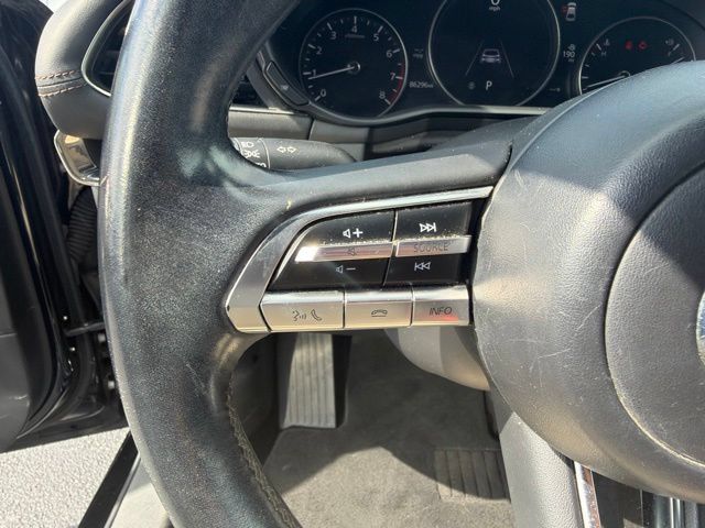 Used 2019 MAZDA MAZDA3 AWD Hatchback w/ Preferred Pkg image 19