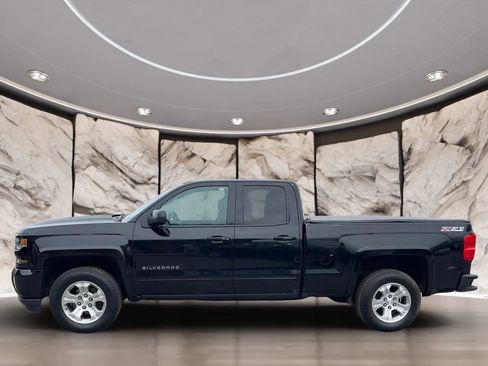 Used 2017 Chevrolet Silverado 1500 LT w/ All Star Edition AWD/4WD image 7