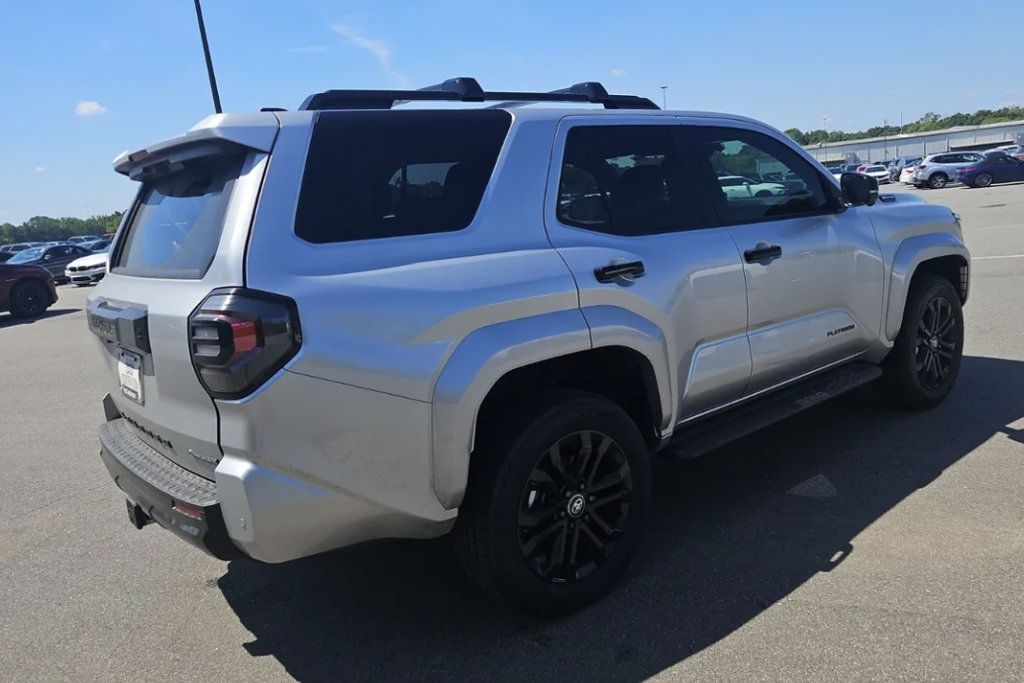 Used 2026 Toyota 4Runner Platinum AWD/4WD image 3