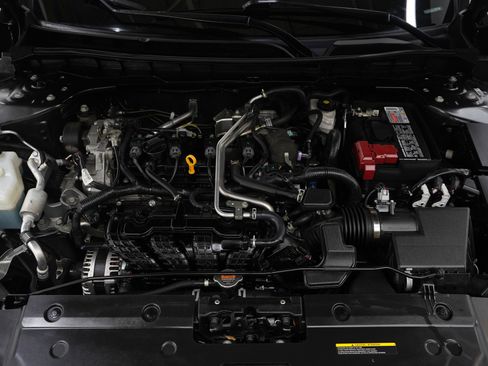 Used 2023 Nissan Altima 2.5 SV w/ SV Premium Package image 27