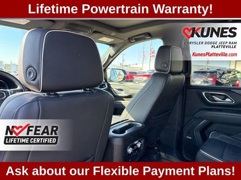 Used 2023 GMC Yukon XL SLT w/ SLT Premium Package AWD/4WD image 40
