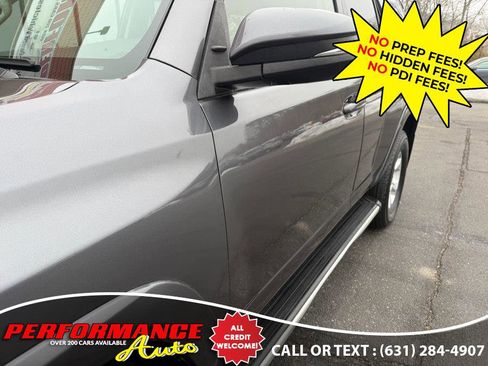 Used 2018 Toyota 4Runner SR5 Premium image 19