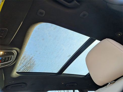 New 2026 Jeep Grand Cherokee Limited image 10