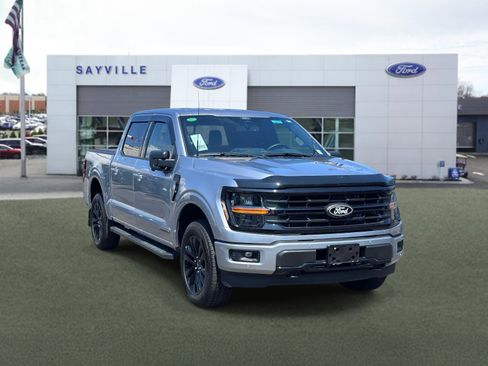 Used 2025 Ford F150 XLT w/ Equipment Group 302A MID AWD/4WD image 6