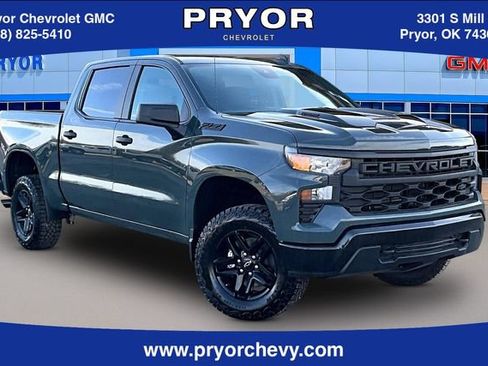 New 2026 Chevrolet Silverado 1500 Custom Trail Boss w/ Dark Appearance Package AWD/4WD image 1