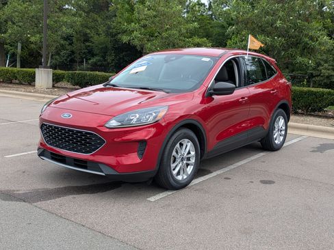 Certified 2022 Ford Escape SE w/ Convenience Package FWD image 8