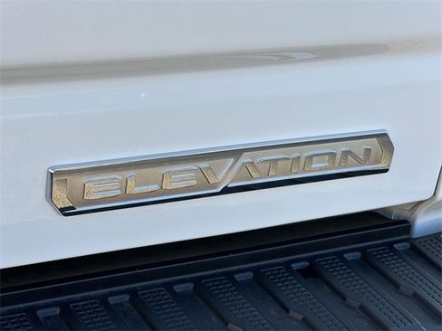 New 2026 GMC Sierra 1500 Elevation image 27