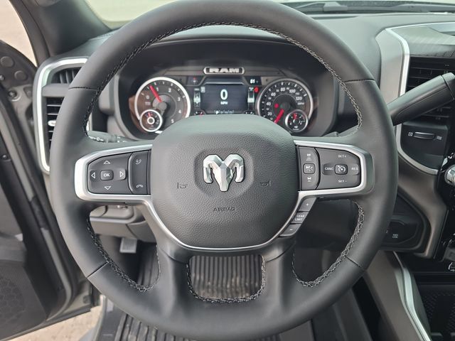 New 2026 RAM 3500 Big Horn AWD/4WD image 25