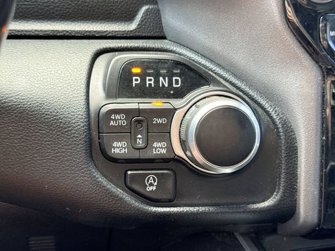Used 2021 RAM 1500 Big Horn AWD/4WD image 37