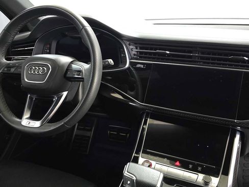 Used 2022 Audi SQ7 Prestige w/ Prestige Package AWD/4WD image 11