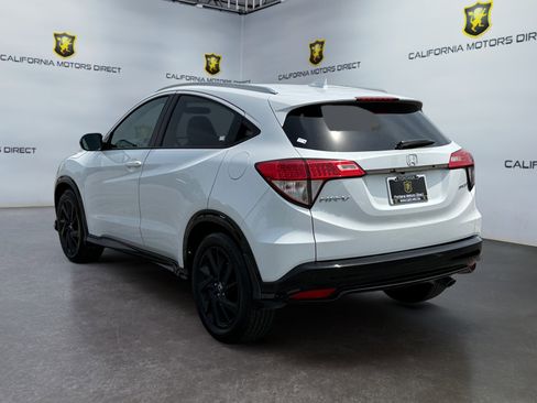Used 2022 Honda HR-V Sport image 3