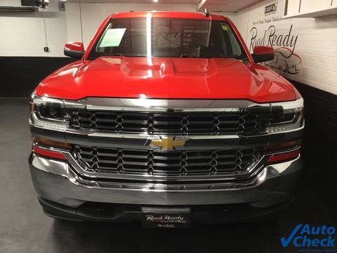 Used 2019 Chevrolet Silverado 1500 LT AWD/4WD image 4