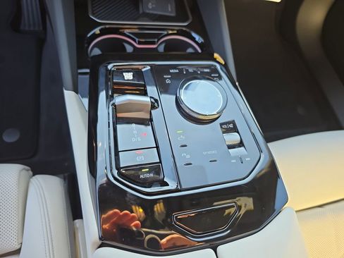 New 2026 BMW 530i xDrive image 16