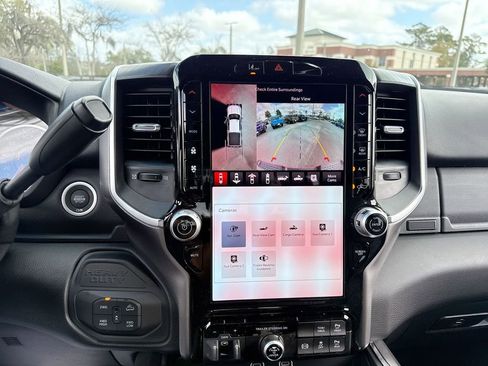 New 2026 RAM 2500 Big Horn AWD/4WD image 24